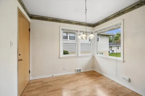 748 North Rohde Avenue Hillside IL 60162