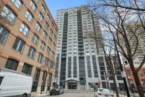 435 West Erie Street Chicago IL 60654