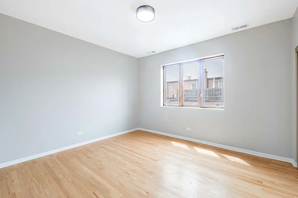 3154 North Oleander Avenue Chicago IL 60707