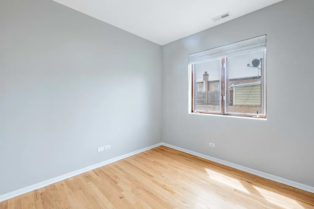 3154 North Oleander Avenue Chicago IL 60707