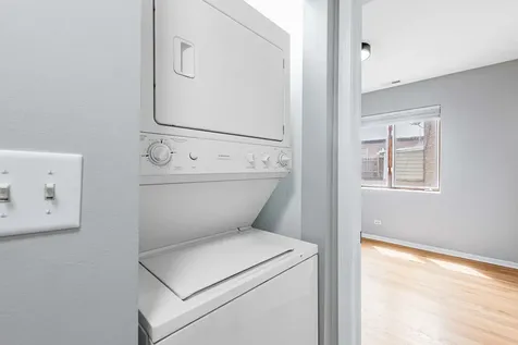 3154 North Oleander Avenue Chicago IL 60707