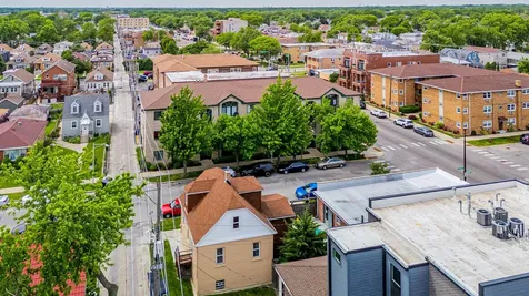 3154 North Oleander Avenue Chicago IL 60707