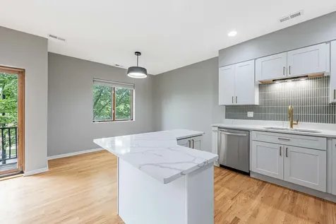 3154 North Oleander Avenue Chicago IL 60707