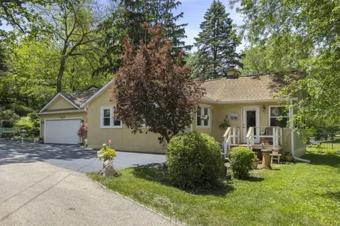 3321 Willow Lane Island Lake IL 60042