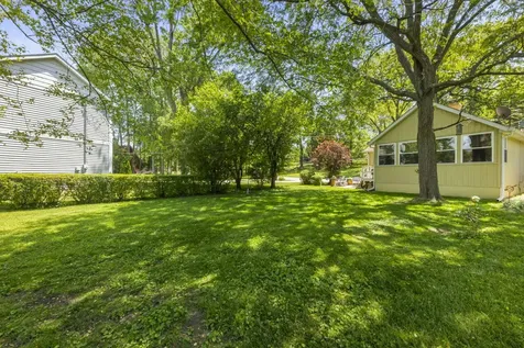 3321 Willow Lane Island Lake IL 60042