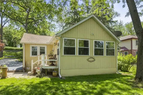 3321 Willow Lane Island Lake IL 60042