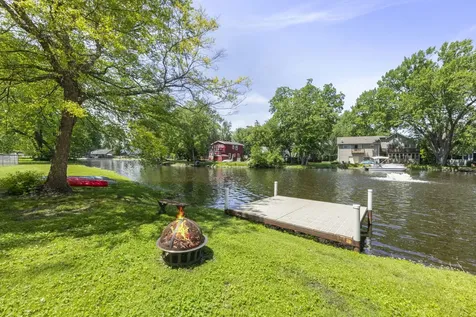 3321 Willow Lane Island Lake IL 60042