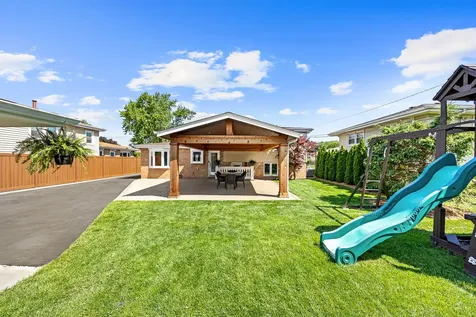 7917 West 81st Street Bridgeview IL 60455