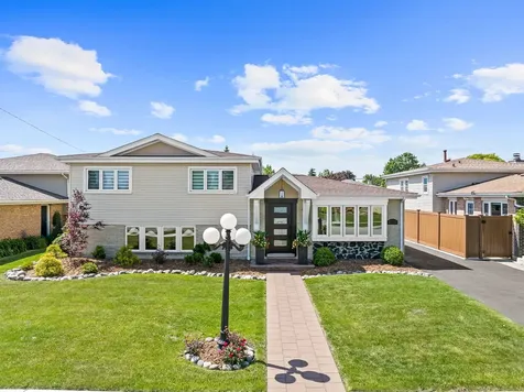 7917 West 81st Street Bridgeview IL 60455