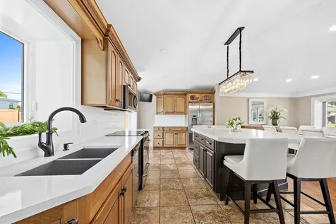 7917 West 81st Street Bridgeview IL 60455