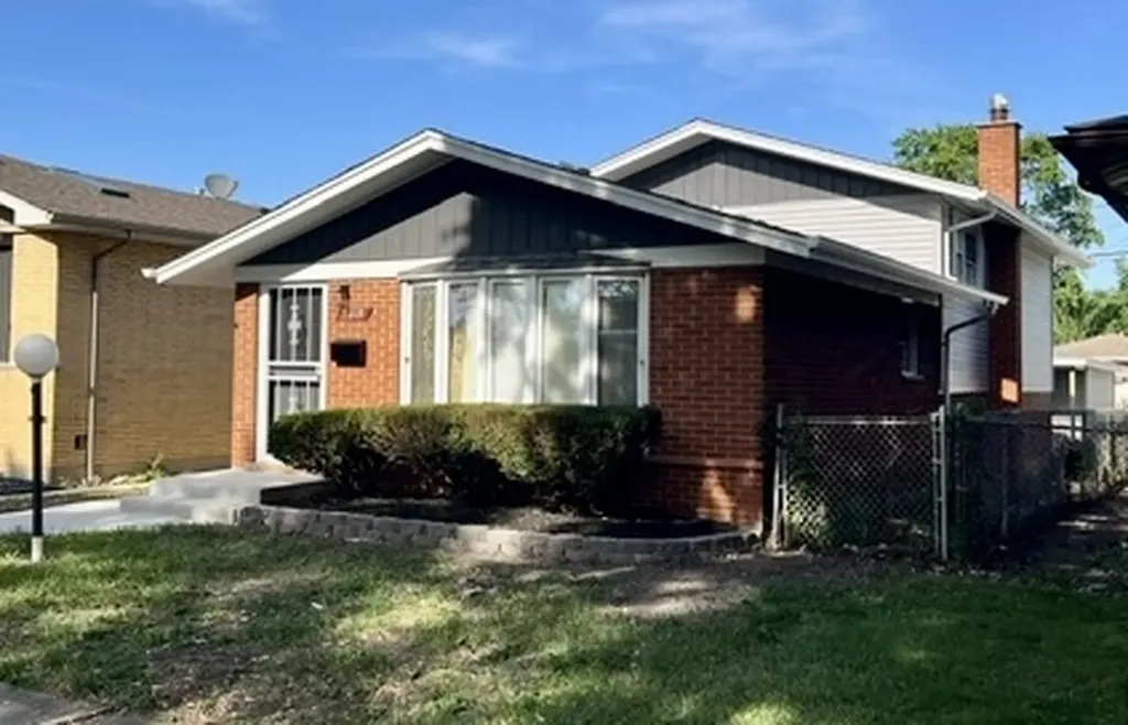 11619 South Laflin Street S Chicago IL 60643