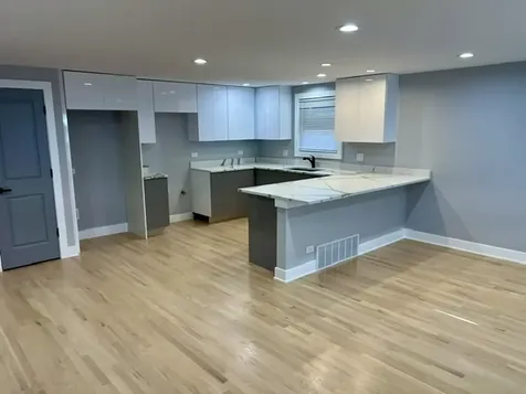 11619 South Laflin Street S Chicago IL 60643