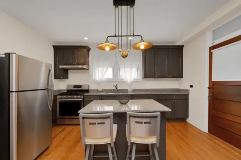 3256 North Linder Avenue Chicago IL 60641