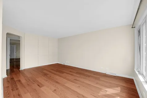 7520 West Carmen Avenue Harwood Heights IL 60706