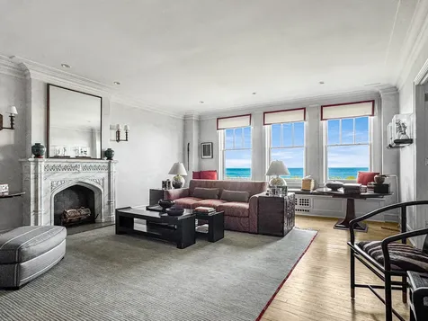 2440 North Lakeview Avenue Chicago IL 60614