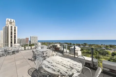 2440 North Lakeview Avenue Chicago IL 60614
