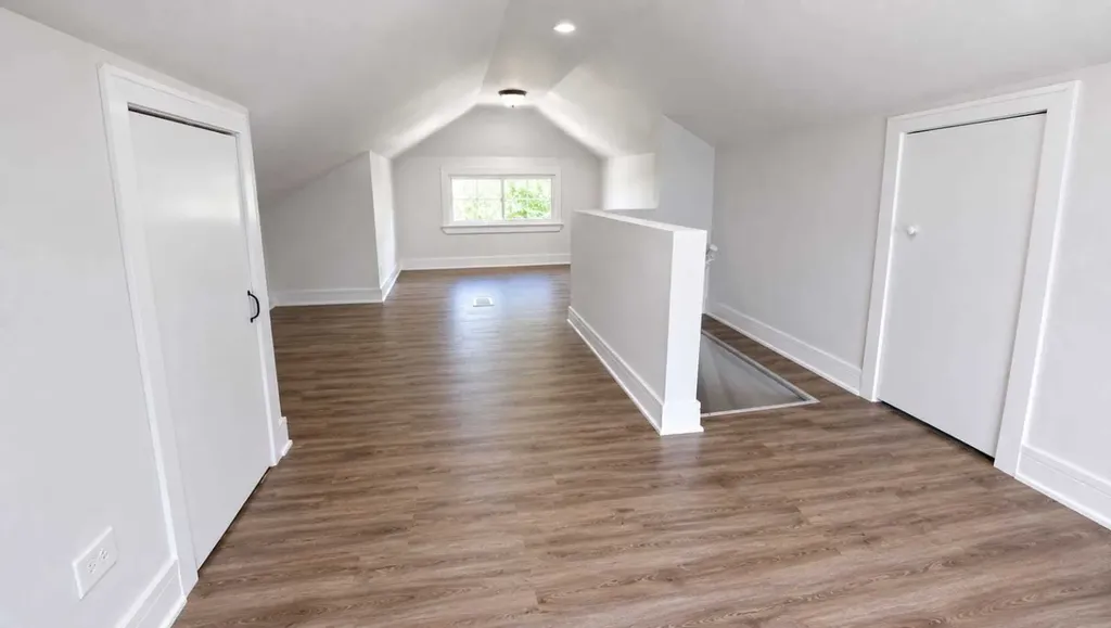 8156 South King Drive Chicago IL 60619