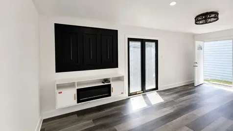 8156 South King Drive Chicago IL 60619