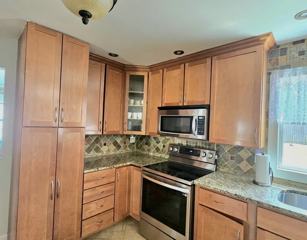 1410 Ashton Court Aurora IL 60504