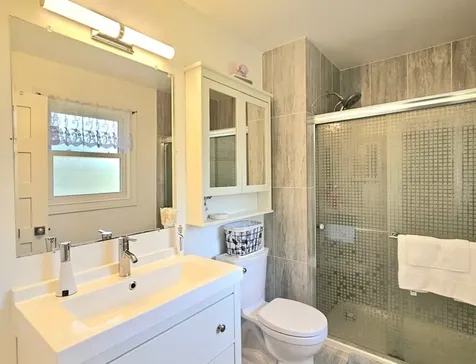 1410 Ashton Court Aurora IL 60504