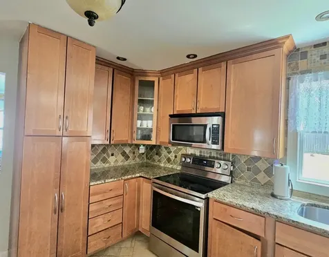 1410 Ashton Court Aurora IL 60504