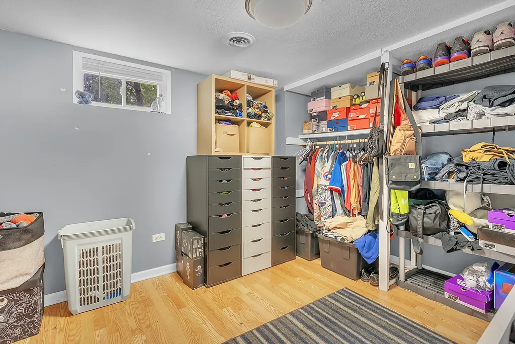 17W445 Butterfield Road Oakbrook Terrace IL 60181