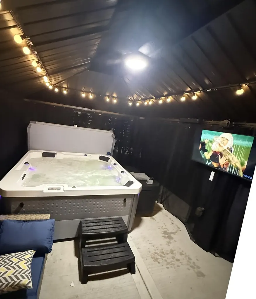 17W445 Butterfield Road Oakbrook Terrace IL 60181