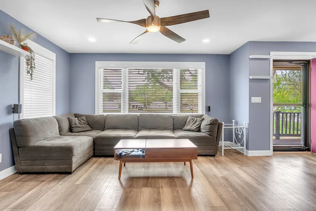 17W445 Butterfield Road Oakbrook Terrace IL 60181