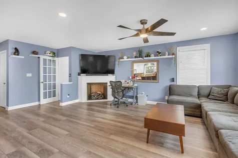17W445 Butterfield Road Oakbrook Terrace IL 60181