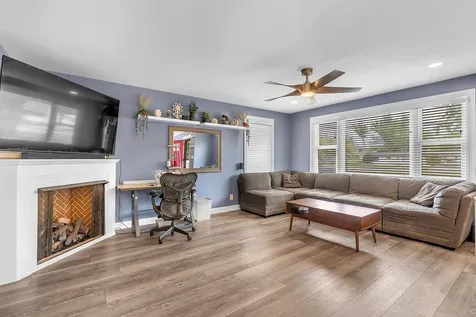 17W445 Butterfield Road Oakbrook Terrace IL 60181