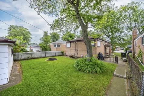 14408 Dobson Avenue Dolton IL 60419