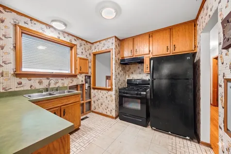 14408 Dobson Avenue Dolton IL 60419