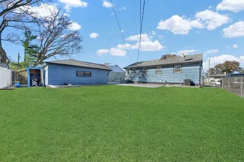 19 Mohawk Drive Thornton IL 60476