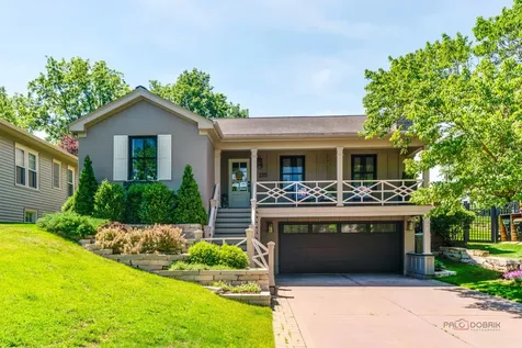 235 Coolidge Avenue Barrington IL 60010