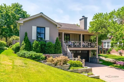 235 Coolidge Avenue Barrington IL 60010