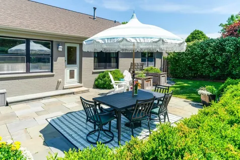 235 Coolidge Avenue Barrington IL 60010