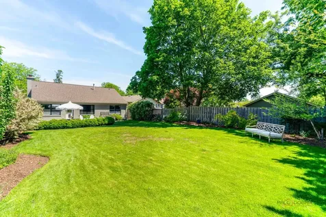 235 Coolidge Avenue Barrington IL 60010
