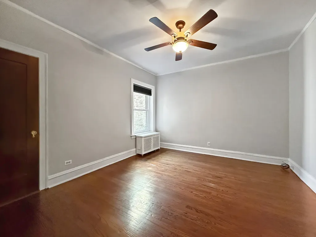 1716 West Estes Avenue Chicago IL 60626
