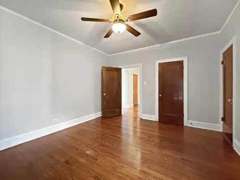 1716 West Estes Avenue Chicago IL 60626