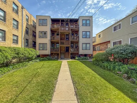 1716 West Estes Avenue Chicago IL 60626