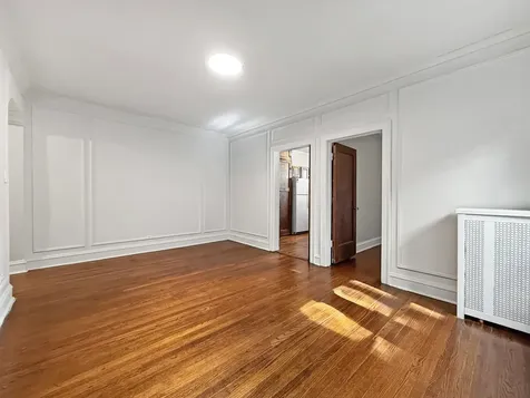 1716 West Estes Avenue Chicago IL 60626