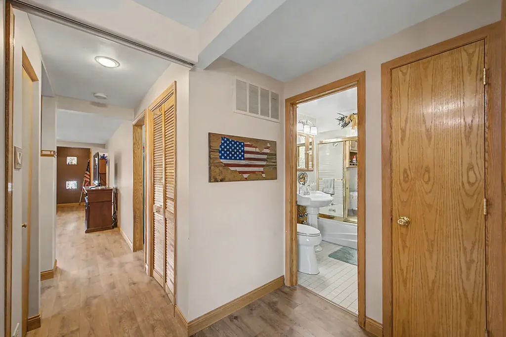12801 South Exchange Avenue Chicago IL 60633