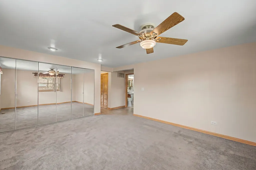 12801 South Exchange Avenue Chicago IL 60633