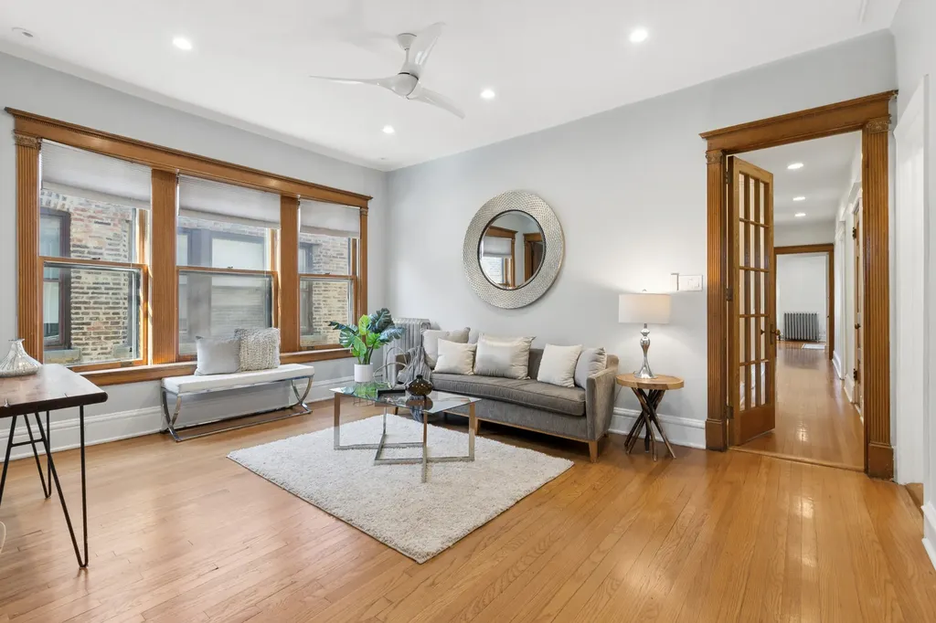 5631 South Dorchester Avenue Chicago IL 60637
