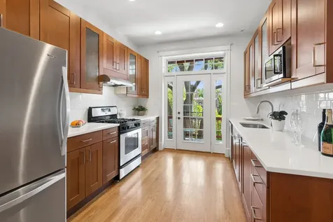 5631 South Dorchester Avenue Chicago IL 60637