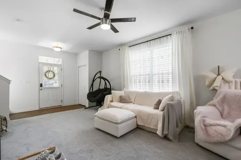 3633 Hyde Park Court Elgin IL 60124