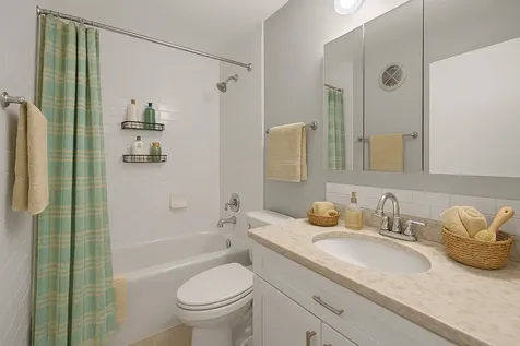 525 South Cleveland Avenue Arlington Heights IL 60005