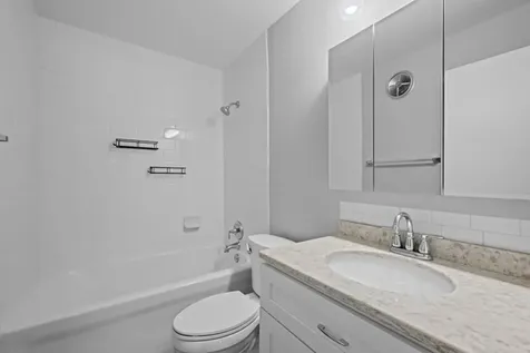 525 South Cleveland Avenue Arlington Heights IL 60005