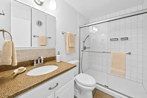 525 South Cleveland Avenue Arlington Heights IL 60005