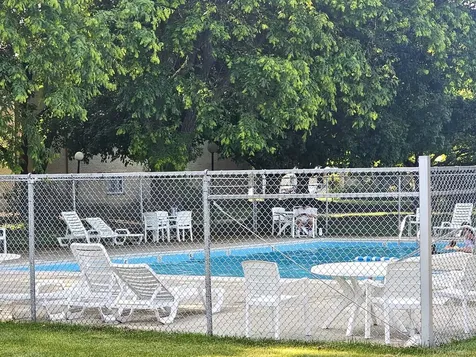 525 South Cleveland Avenue Arlington Heights IL 60005